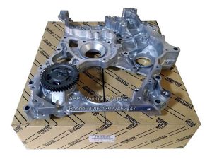 113100E010 TOYOTA HILUX TIMING CHAIN COVER 1131011030